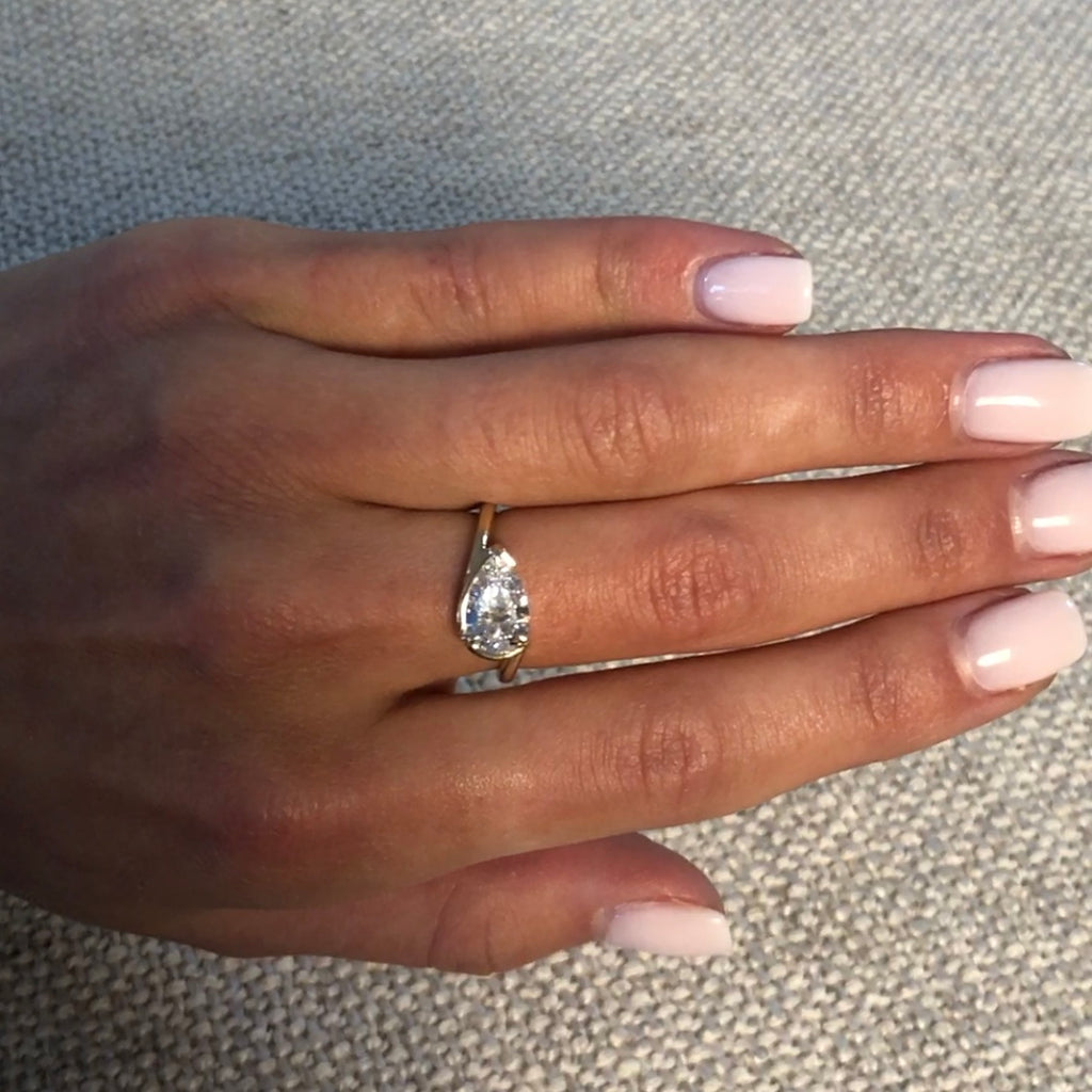 Raffaela Signature Ring