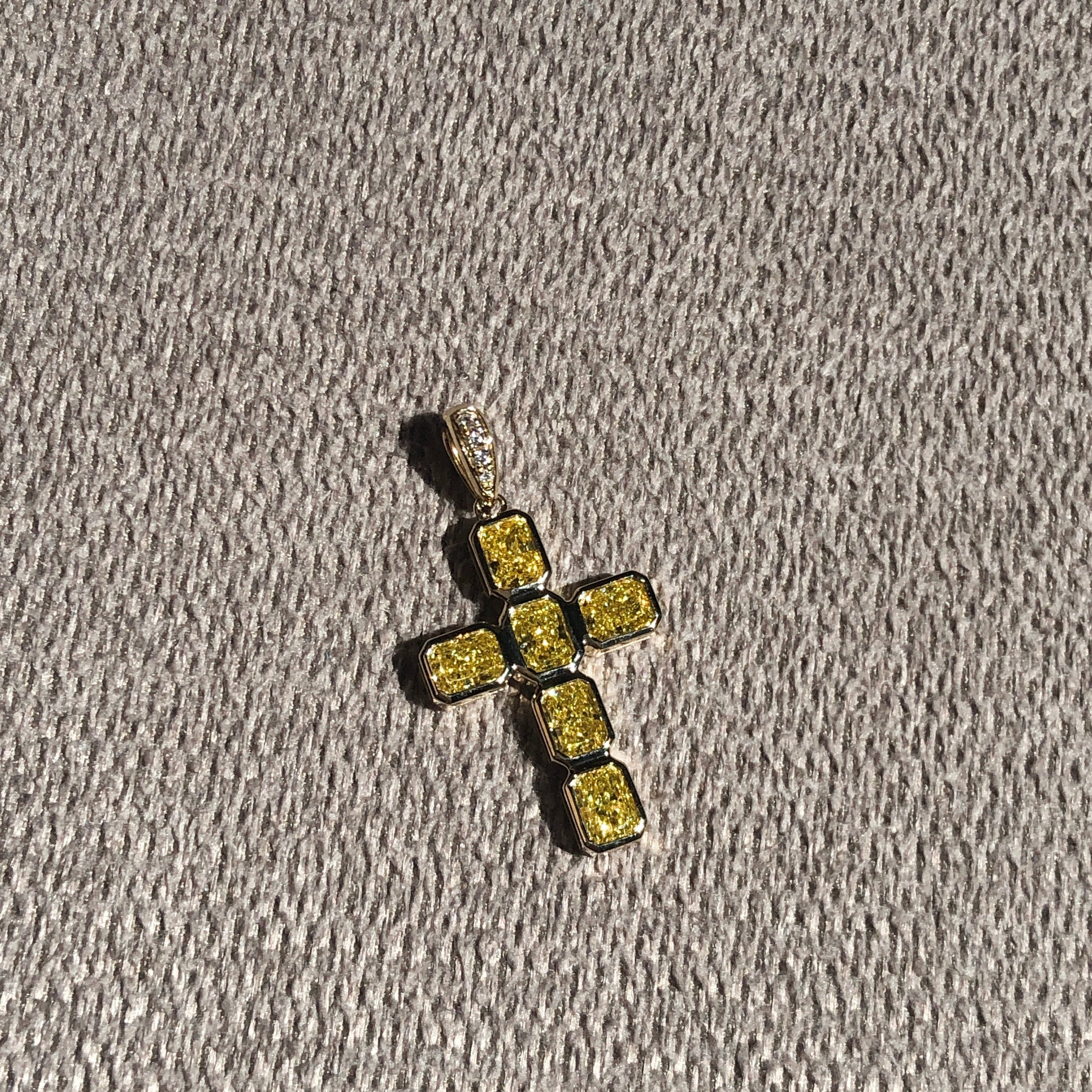 Small Signature Basilica Cross Pendant