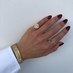 Vida Signet Ring