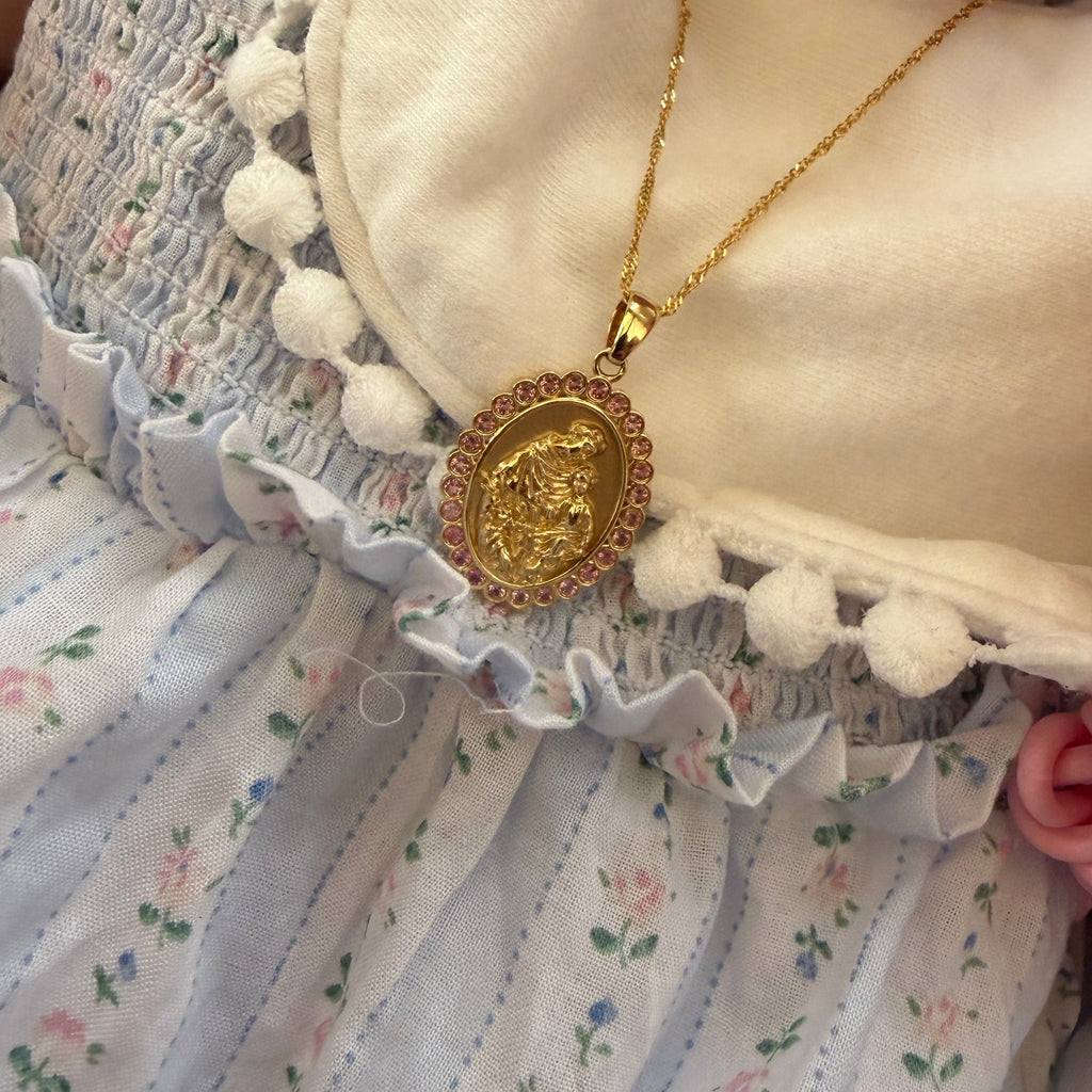 Incanto Faith Medallion