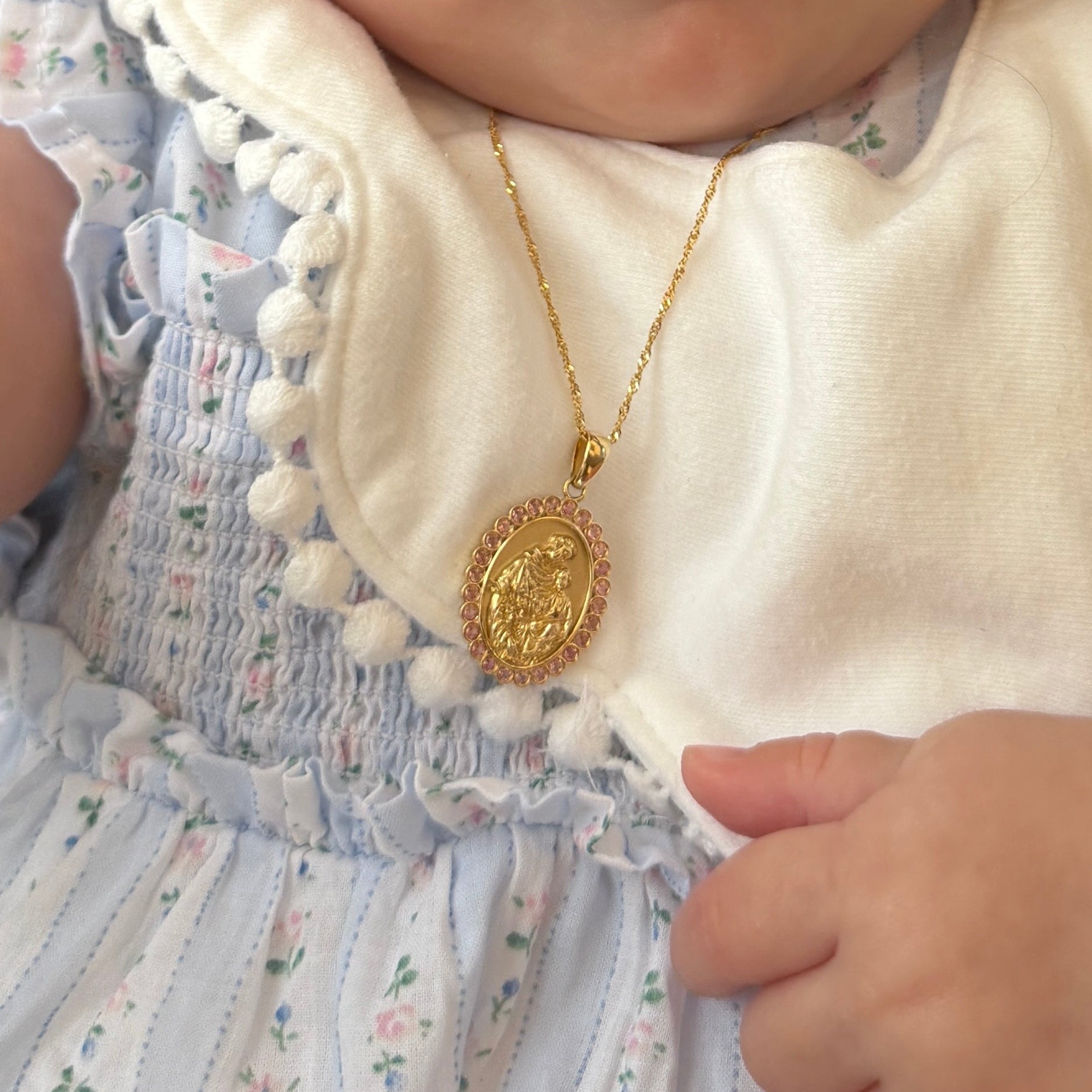 Incanto Faith Medallion