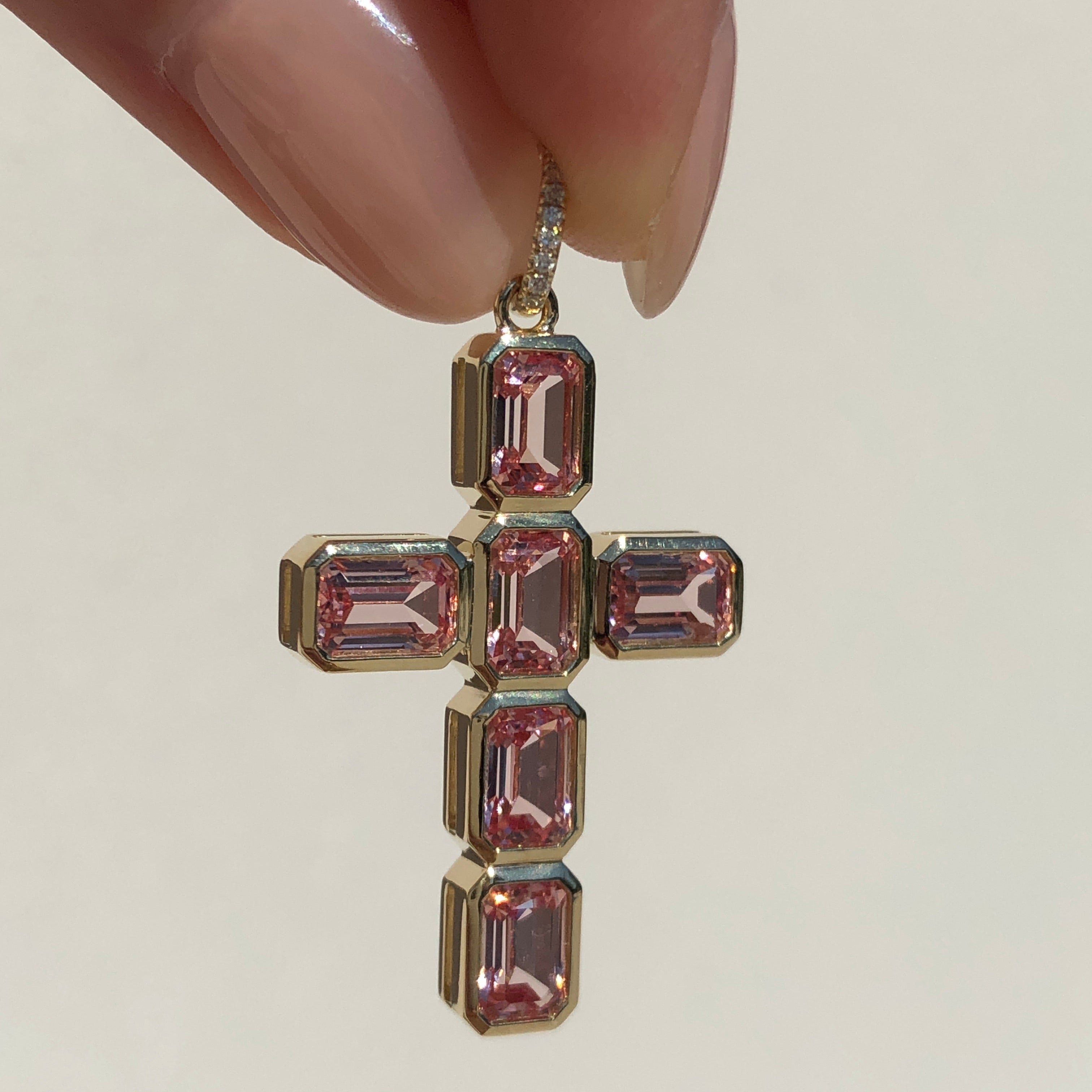 Medium Signature Basilica Cross Pendant