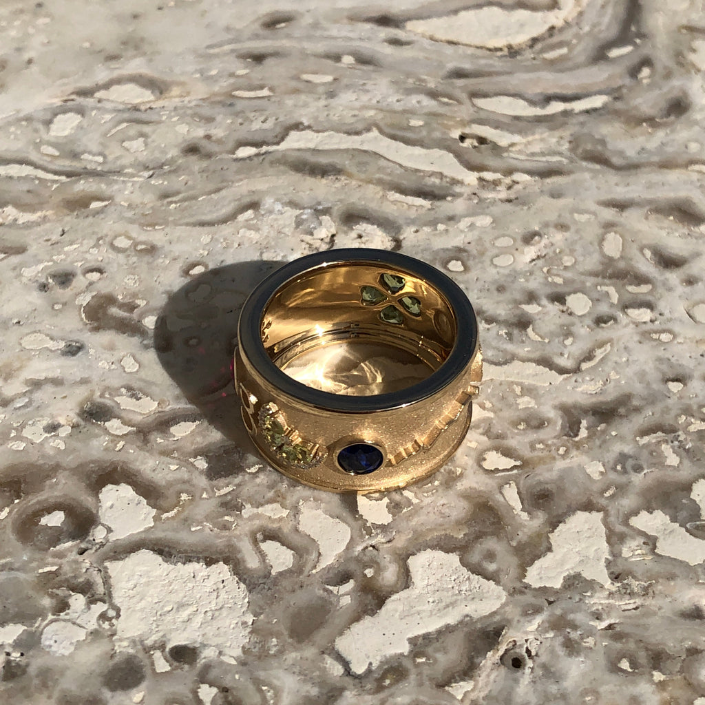 Vida Legacy Ring