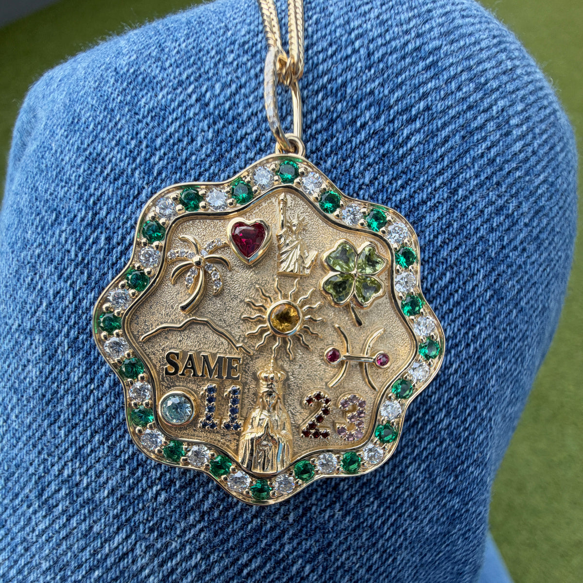 Jumbo Vida Groovy Pendant