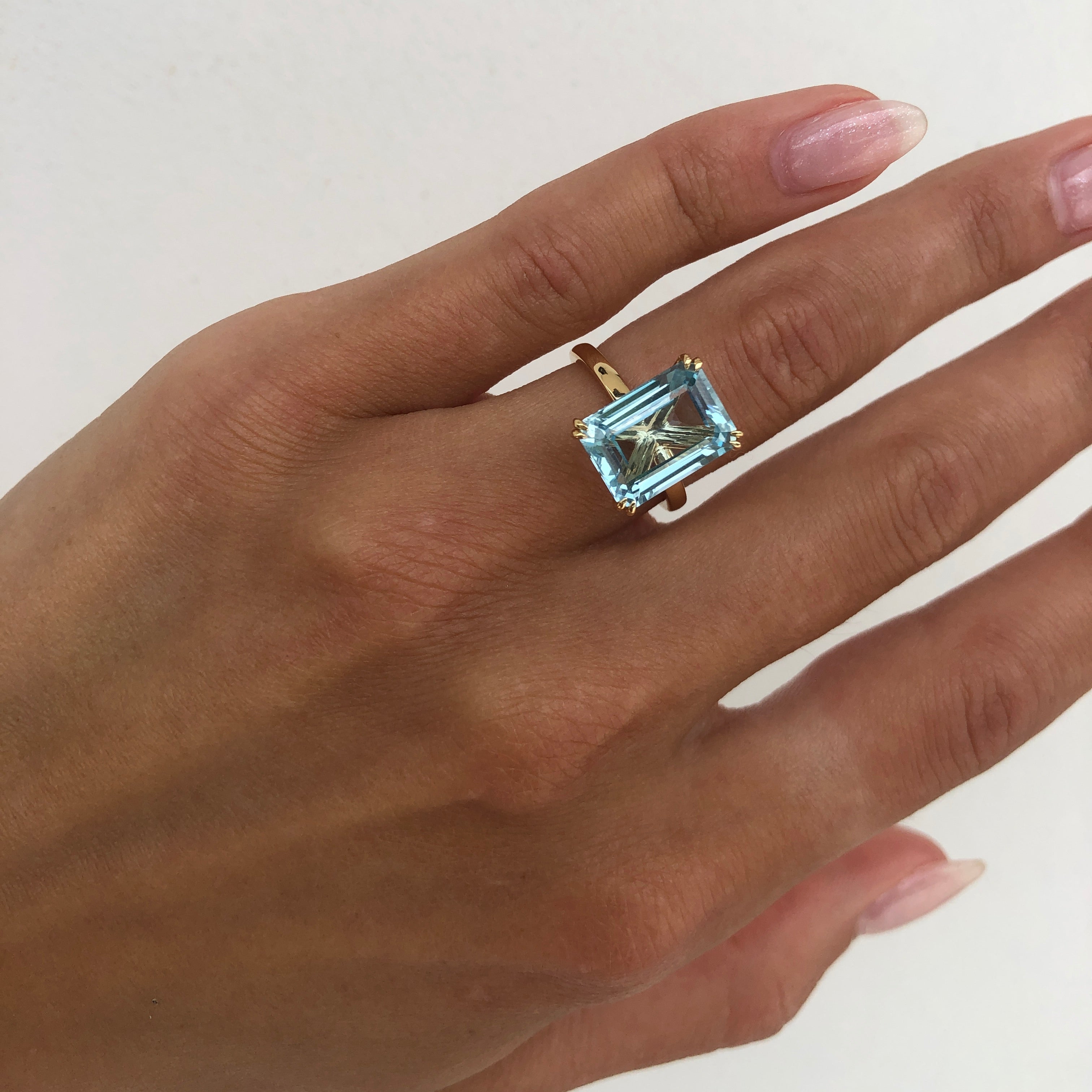 Vespera Gemstone Ring