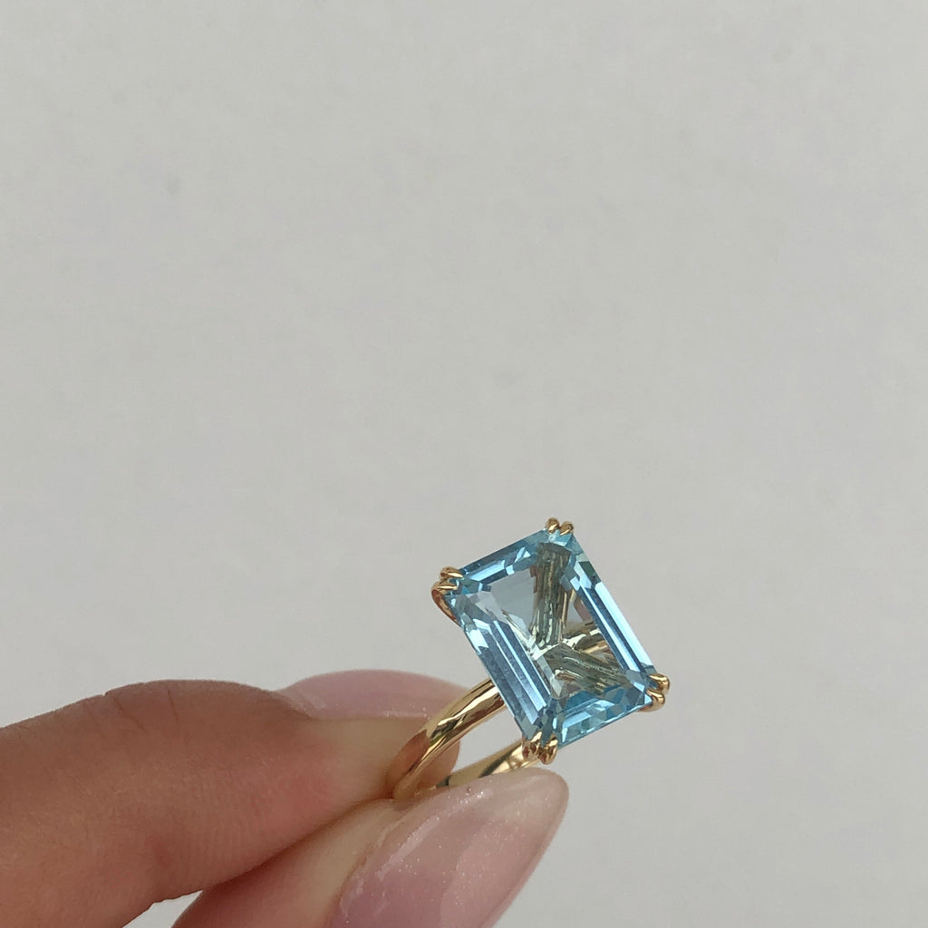 Vespera Gemstone Ring